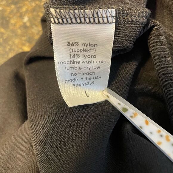 Susana Monaco ruffle top long sleeves black L - Picture 6 of 6